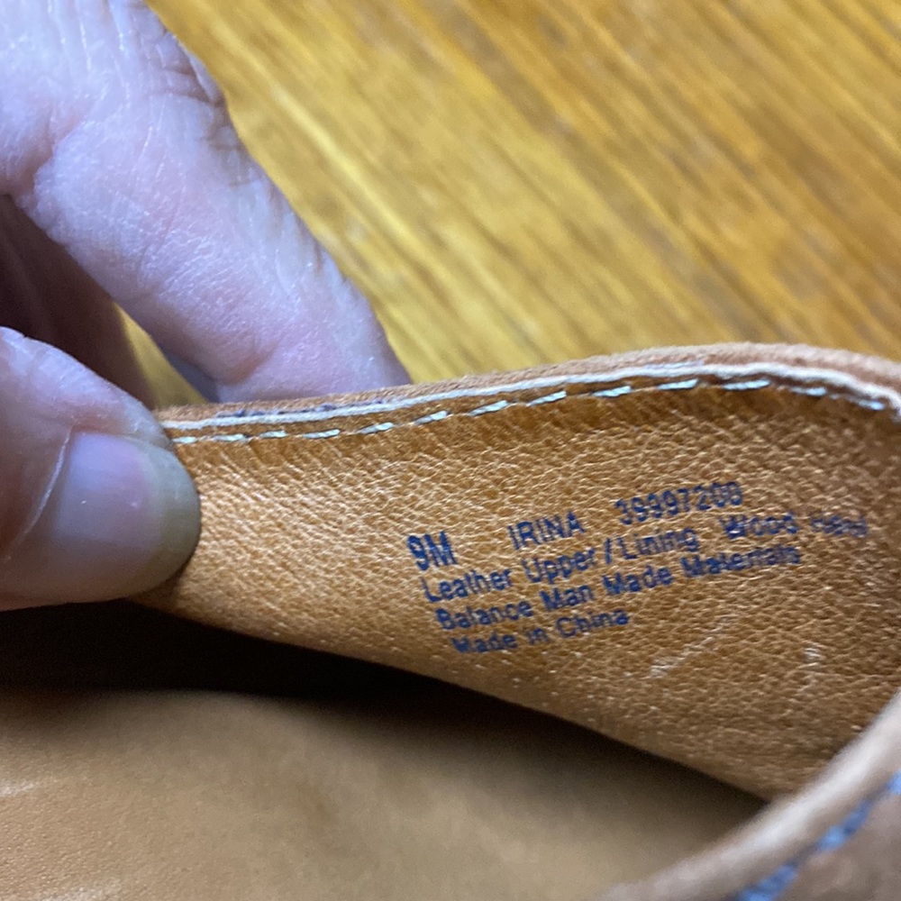 Clogs - Picture 6 of 6